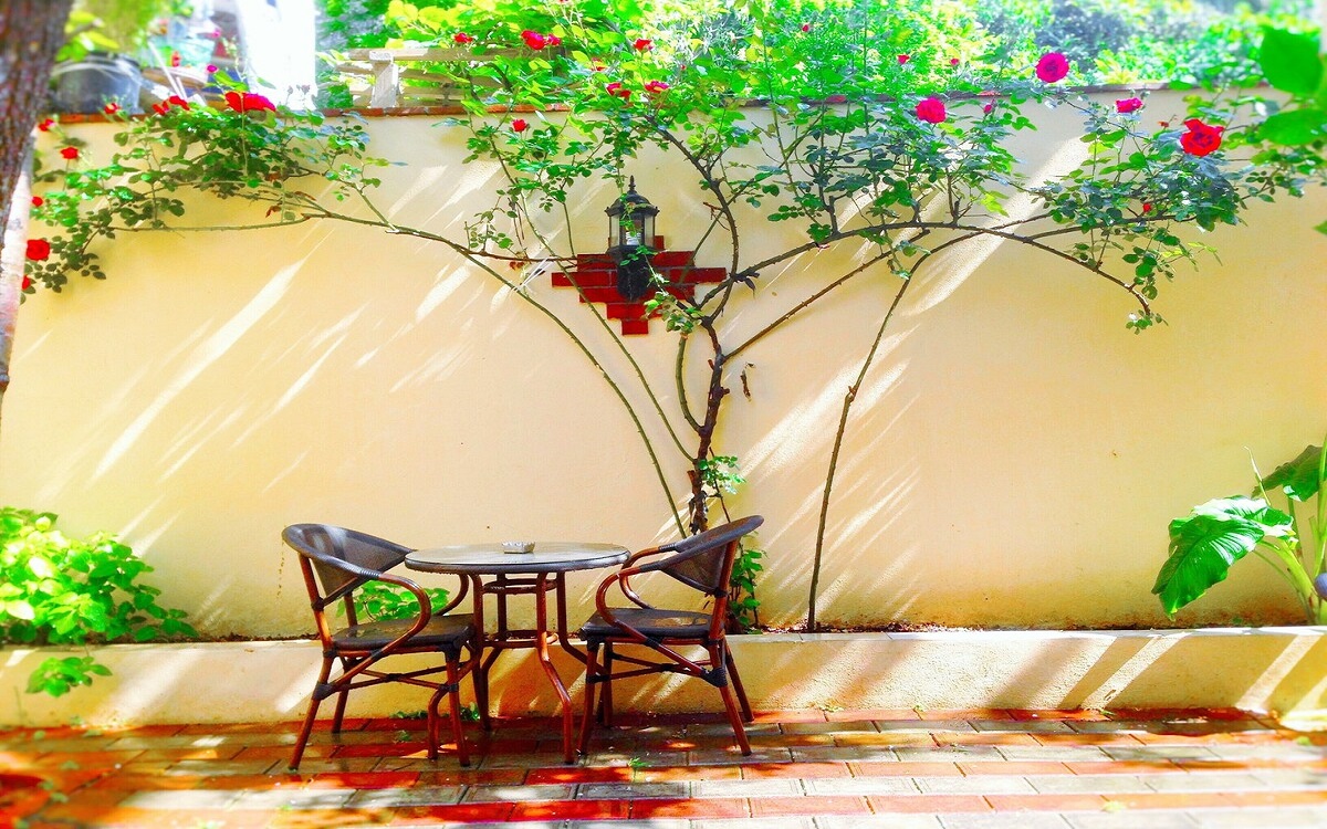 Ottoman's Pearl Hotel