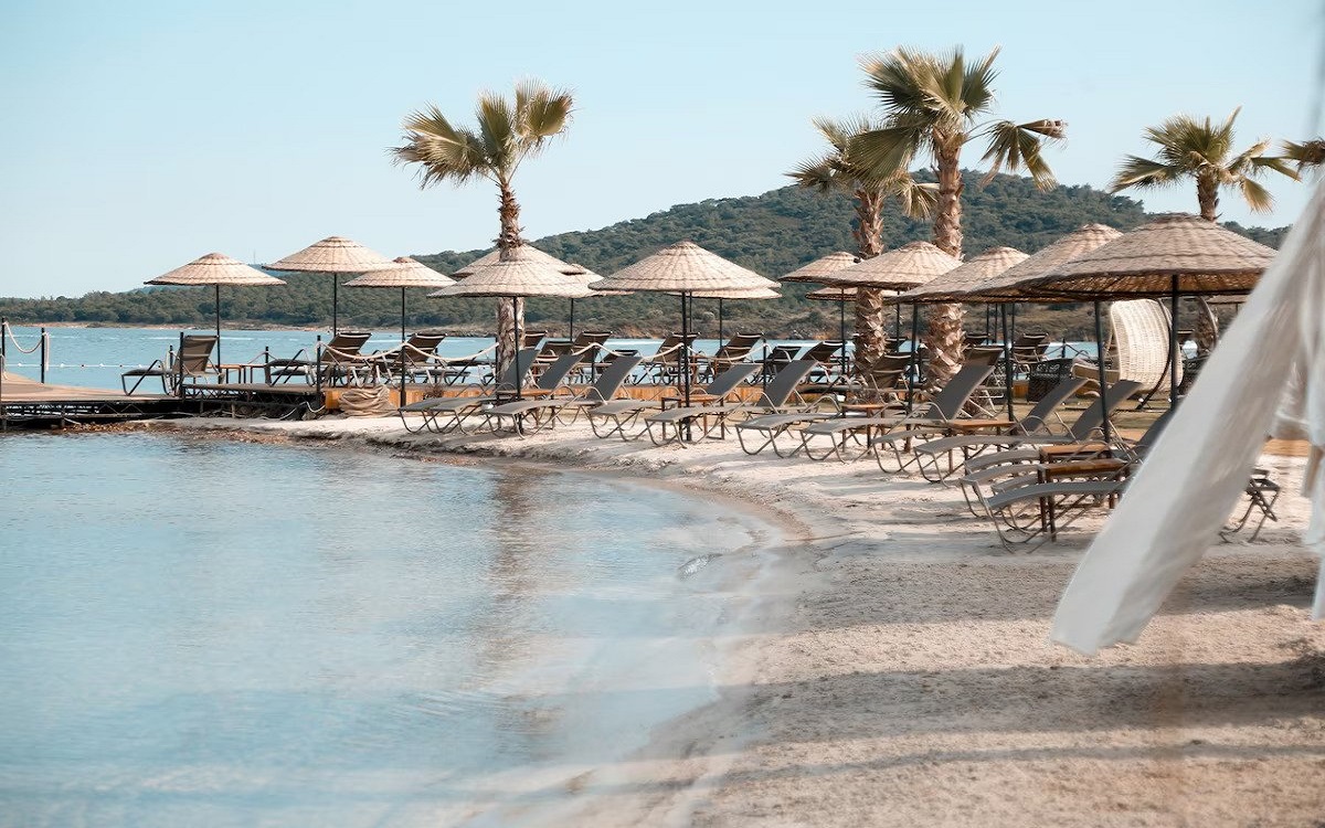 Zoi Seaside