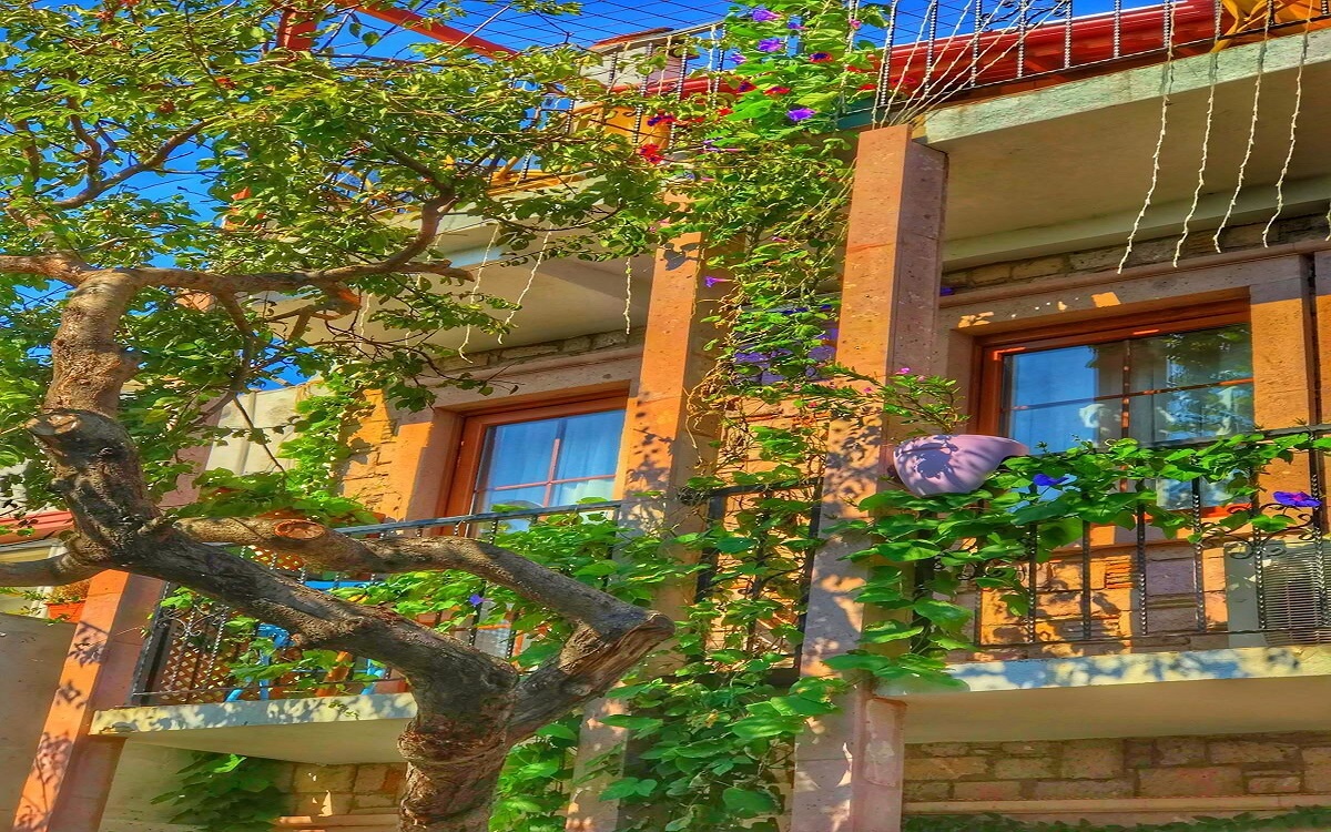 Cunda The Lara Otel 2