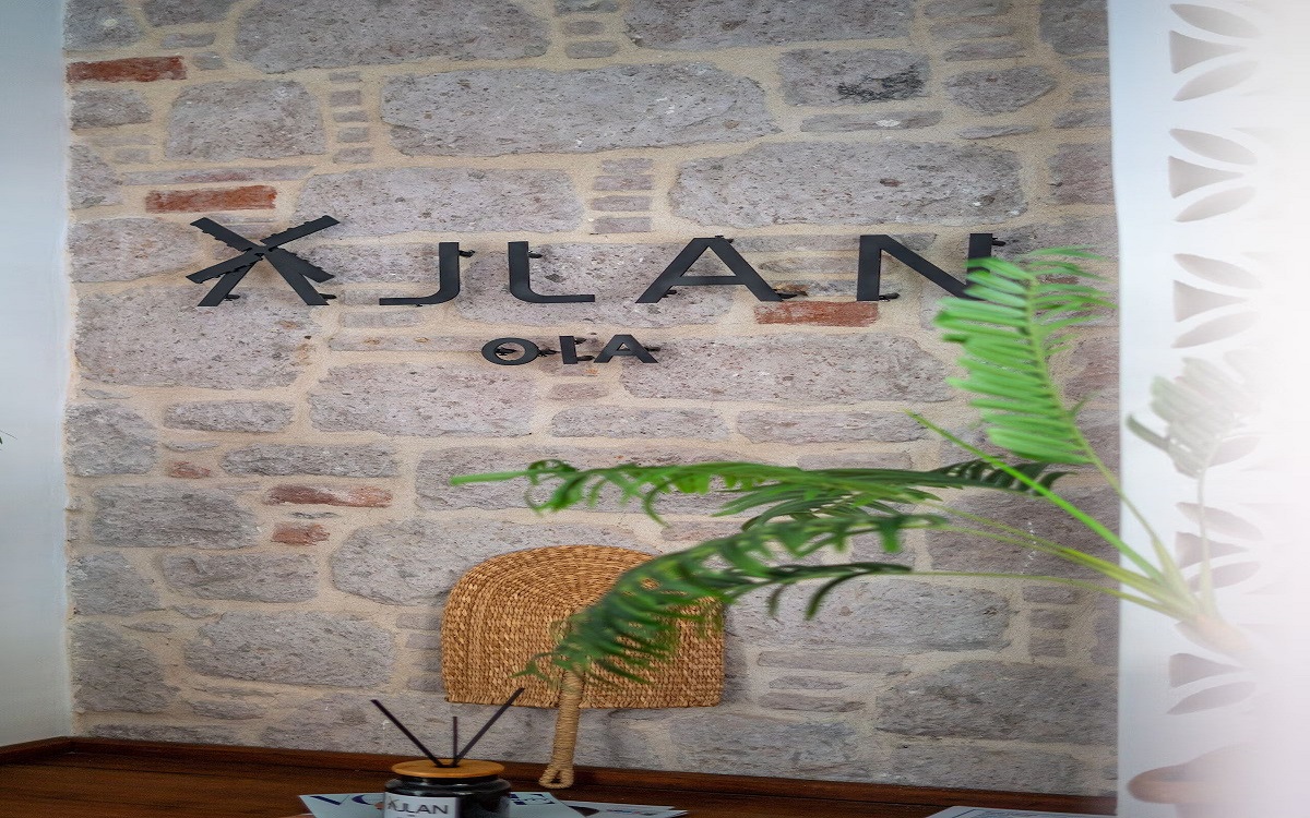 Ajlan Oia Otel 2