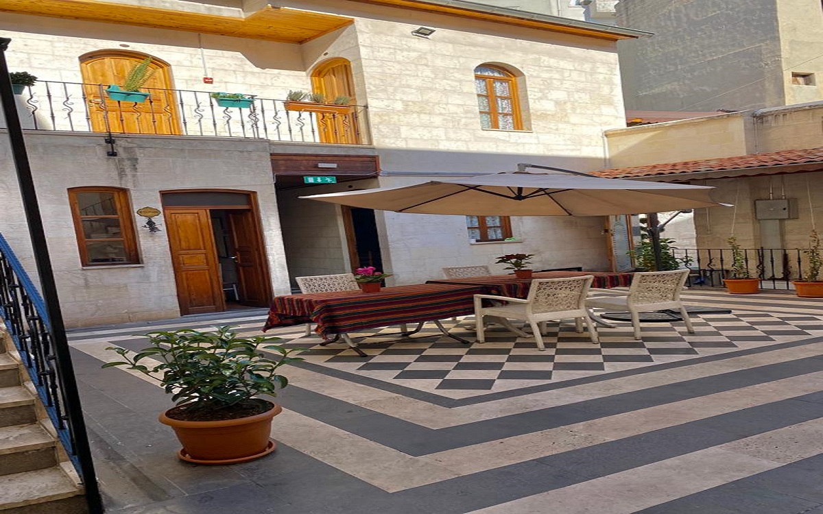 Dilek Hanım Konağı 1