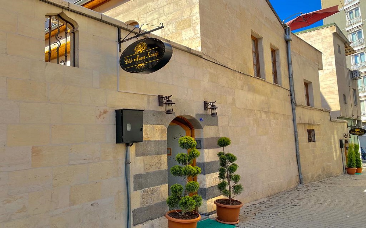 Dilek Hanım Konağı 2