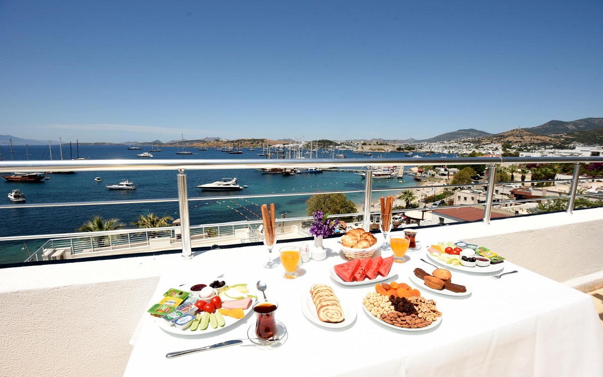 Bumerang Suites Hotel