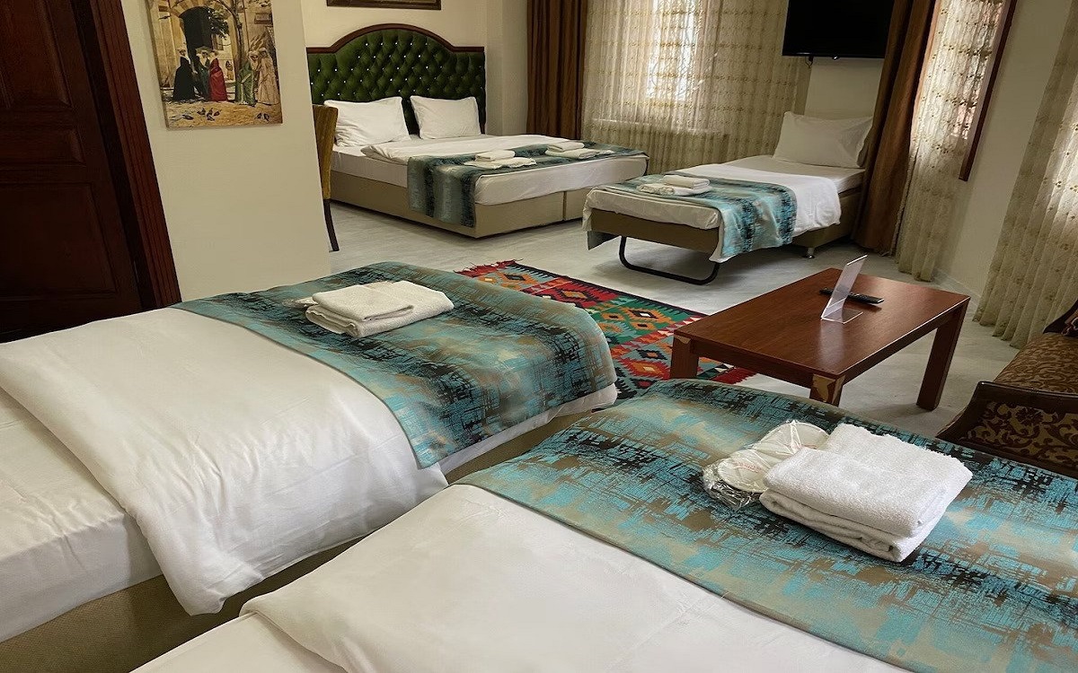 Atam Hotel & Suites 3
