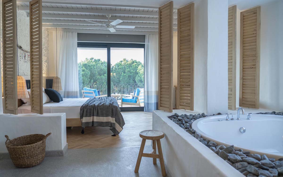 Yacht Boheme Hotel 3