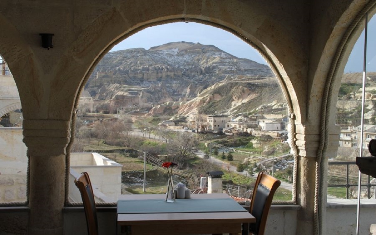 Artium Cave Deluxe 2