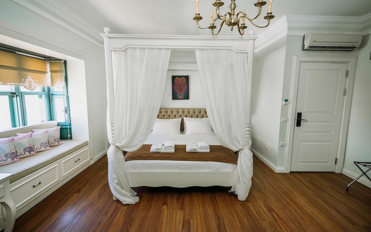 Beyaz Kapı Boutique Hotel Alaçatı 3