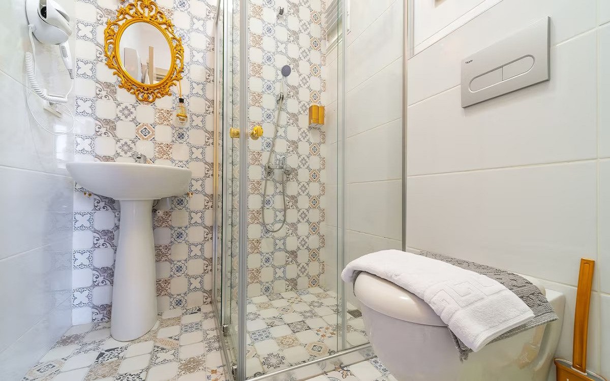 Lamur Otel 3
