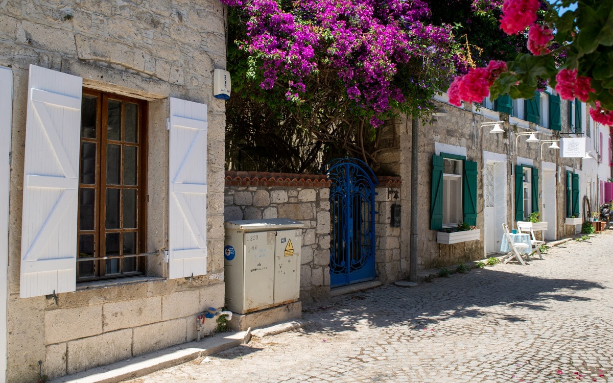 Flores Hotel Alacati 3