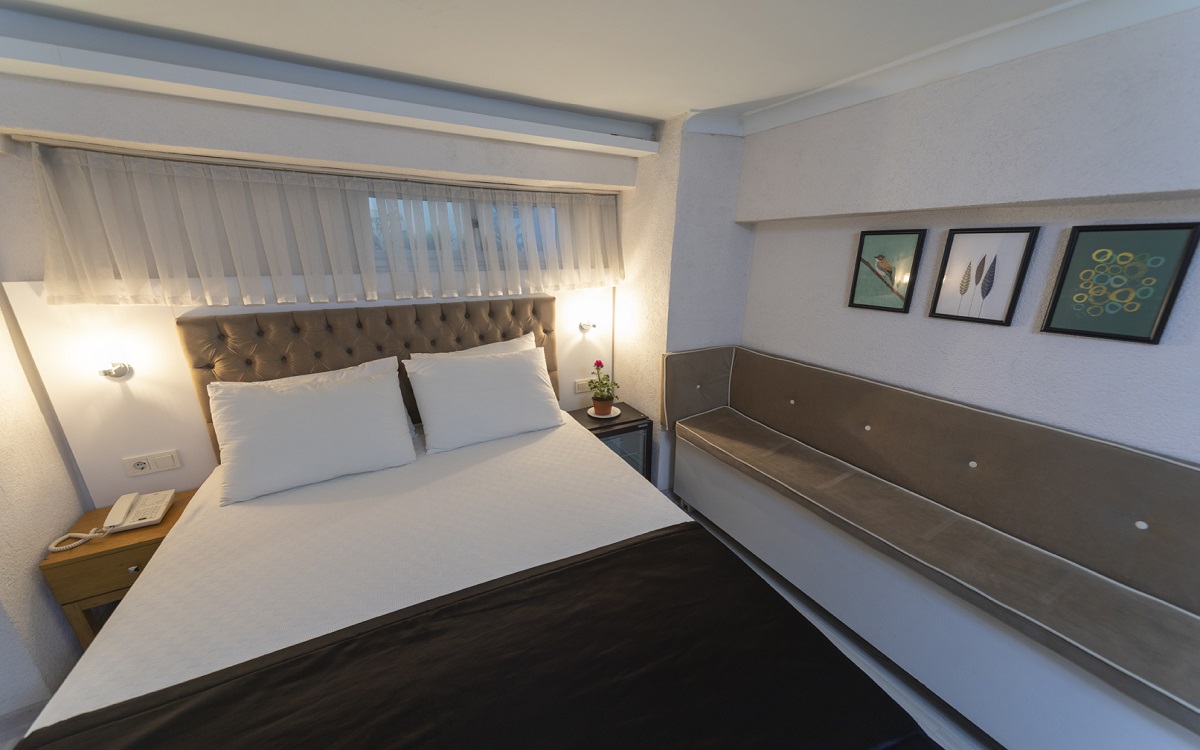 Box Hotel 1