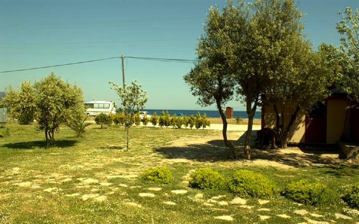 Metis Bungalov Restaurant 4