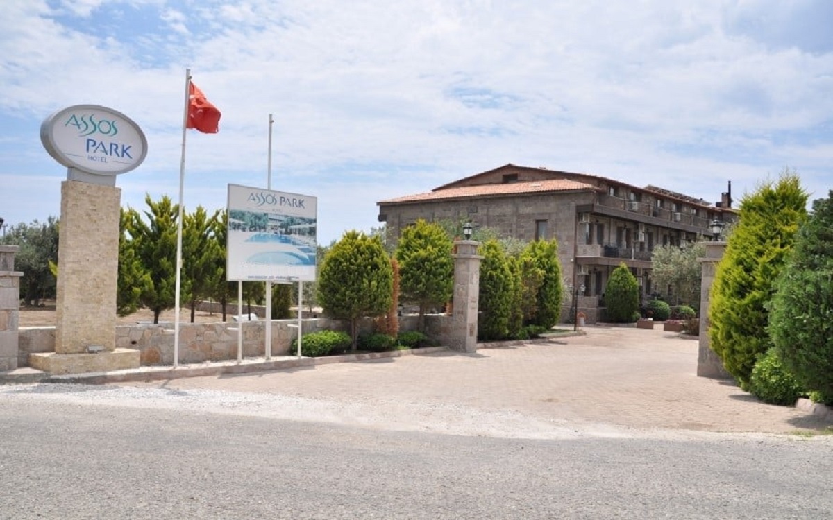 Assos Park Hotel 1