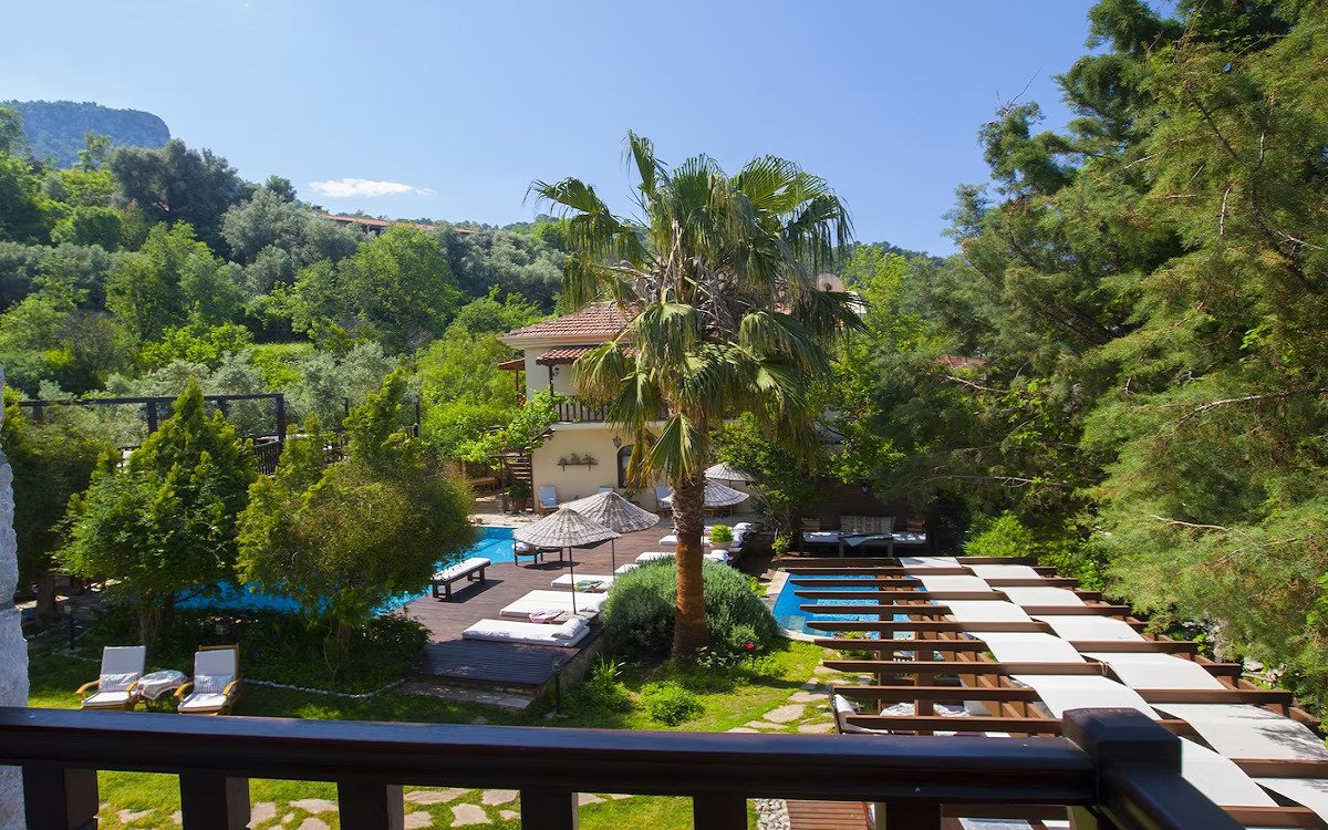 Mandarin & Mango Boutique Hotel 3