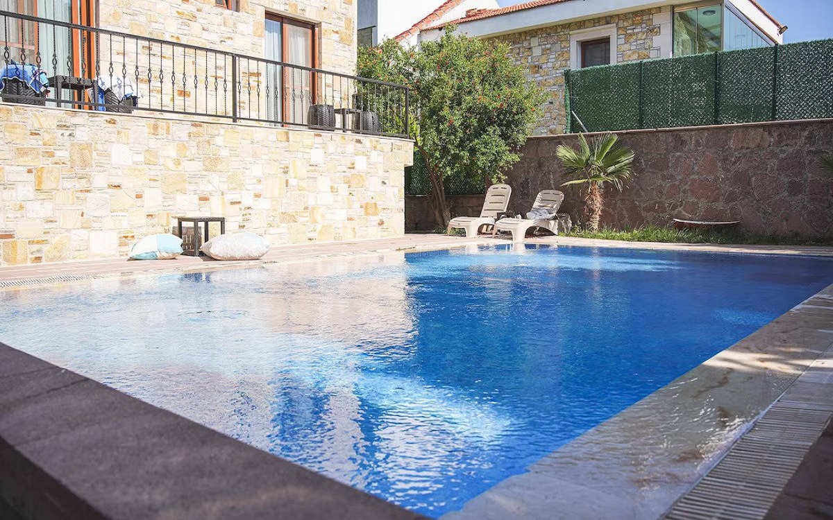 Stone House Yeni Foça 2