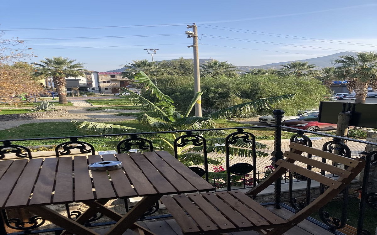 Ionia Liberty Stone Hotel 3