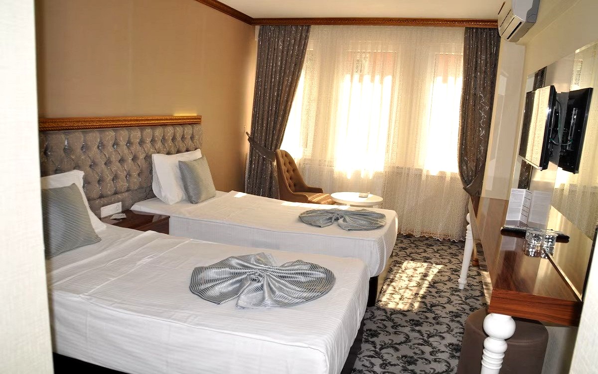 Grand Sera Otel 1