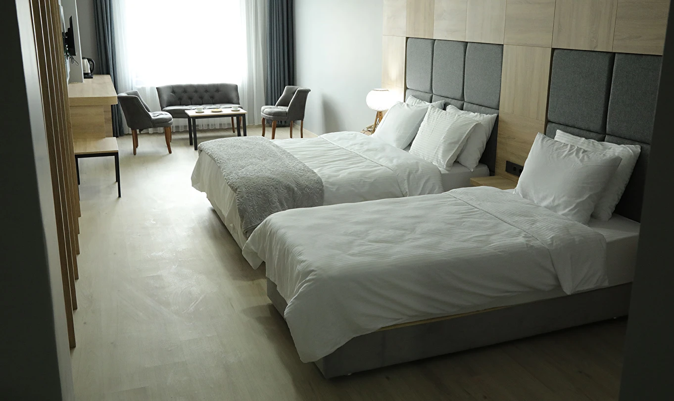 Sarıkamış Bayraktepe Motel 3