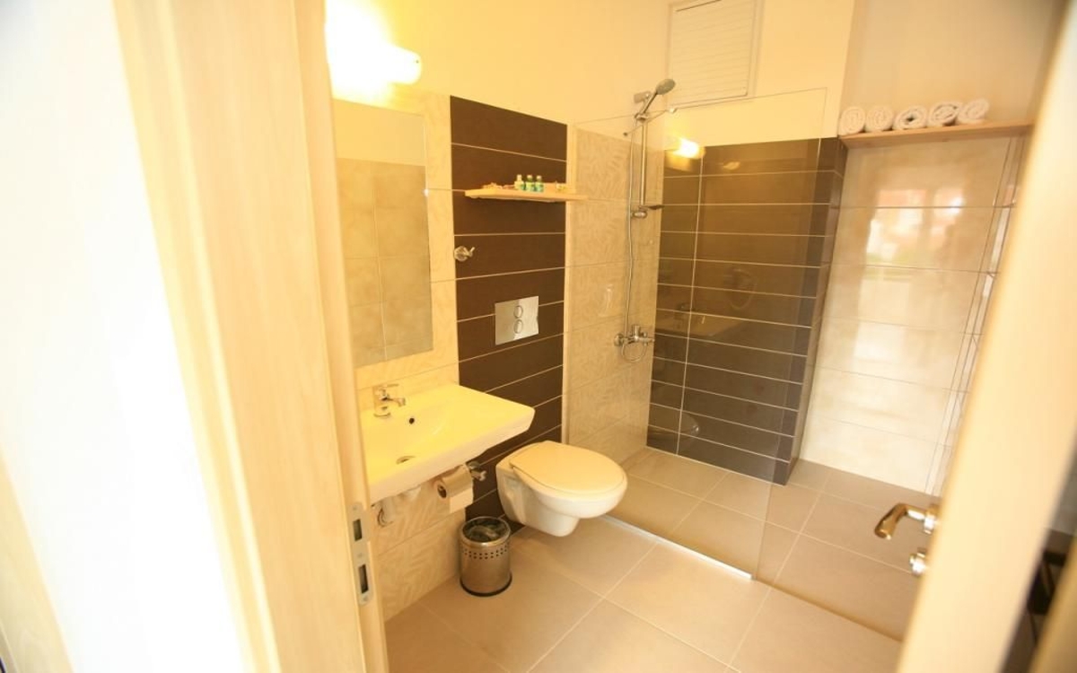 Zephyros City Otel 4