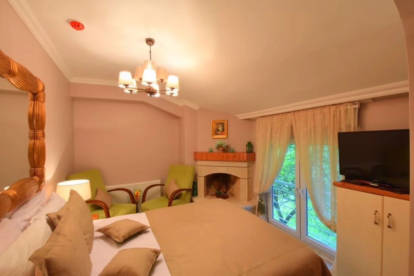 Sweet Home River Otel 3