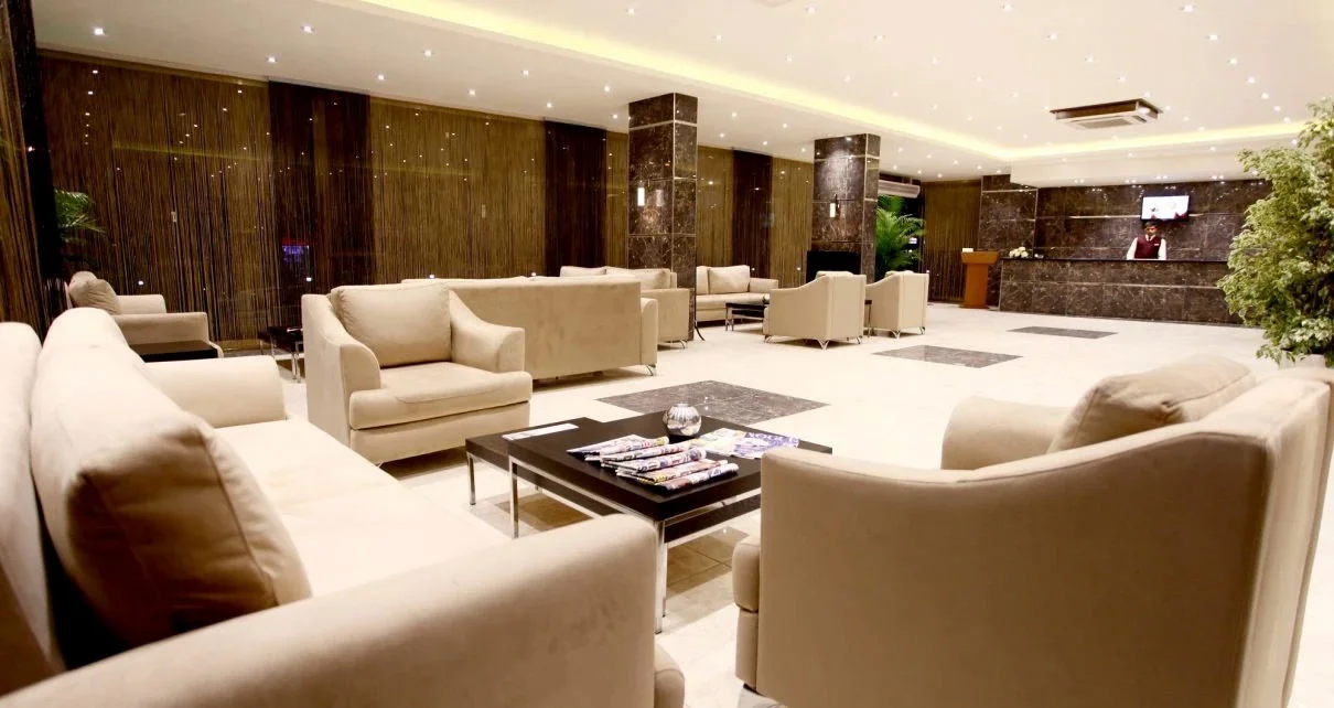  Grand Pietra Hotel 2