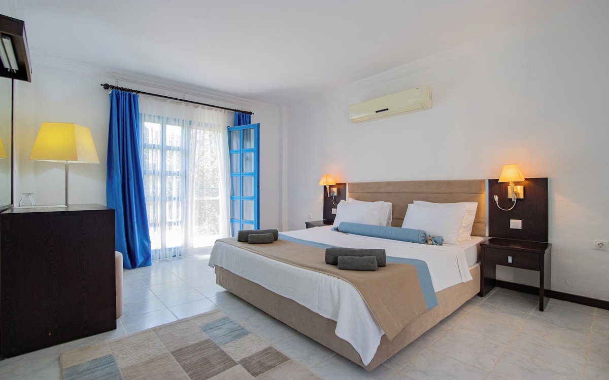 Ladonia Hotels Zemda 4