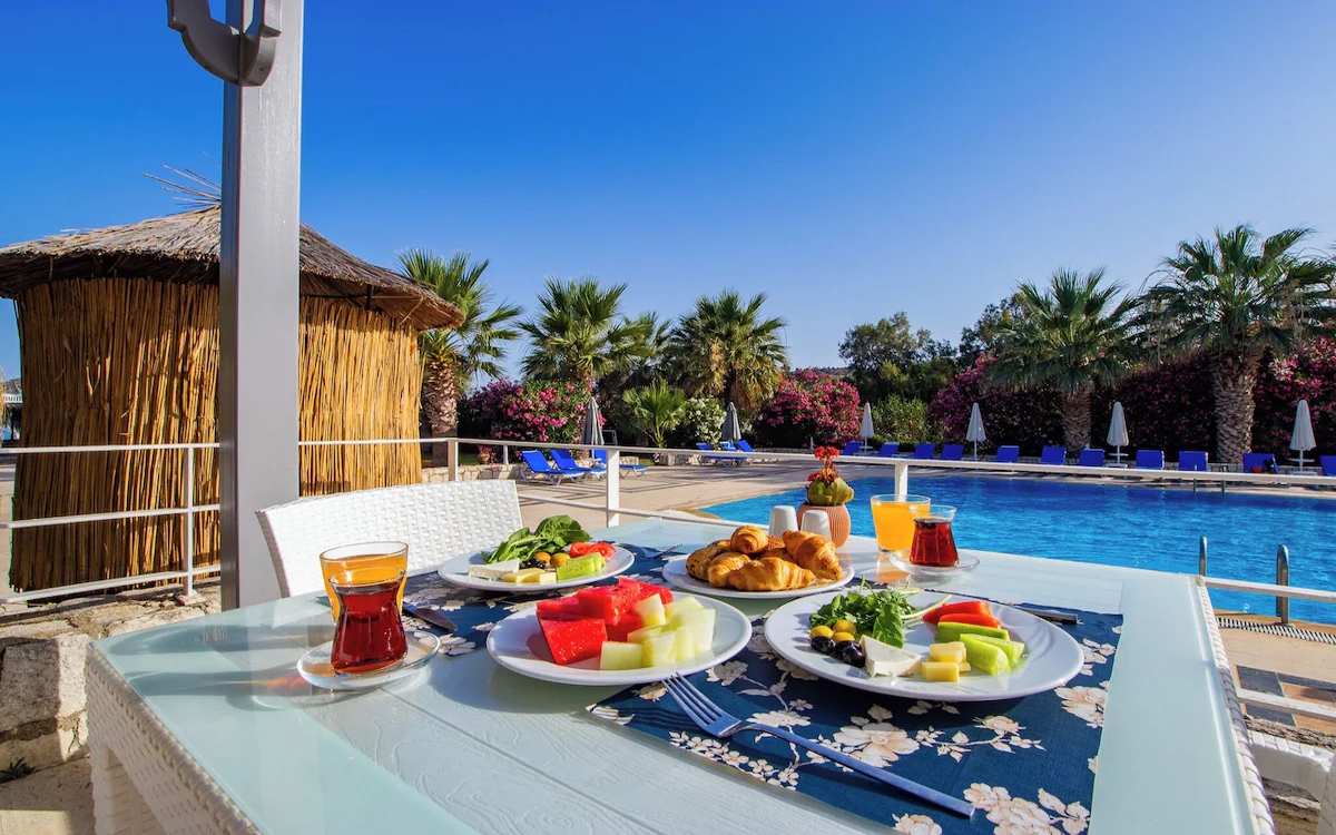 Ladonia Hotels Zemda 2