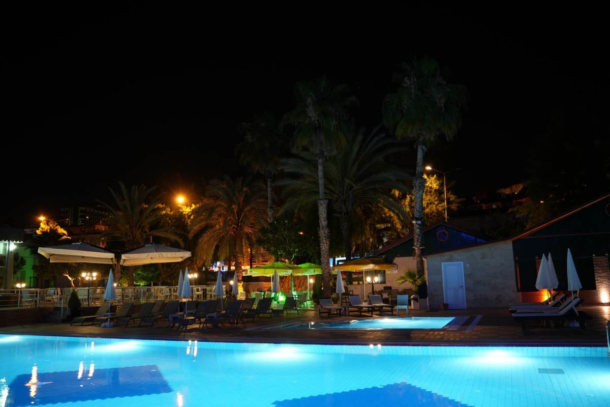 Ada Newday Resort Hotel 3