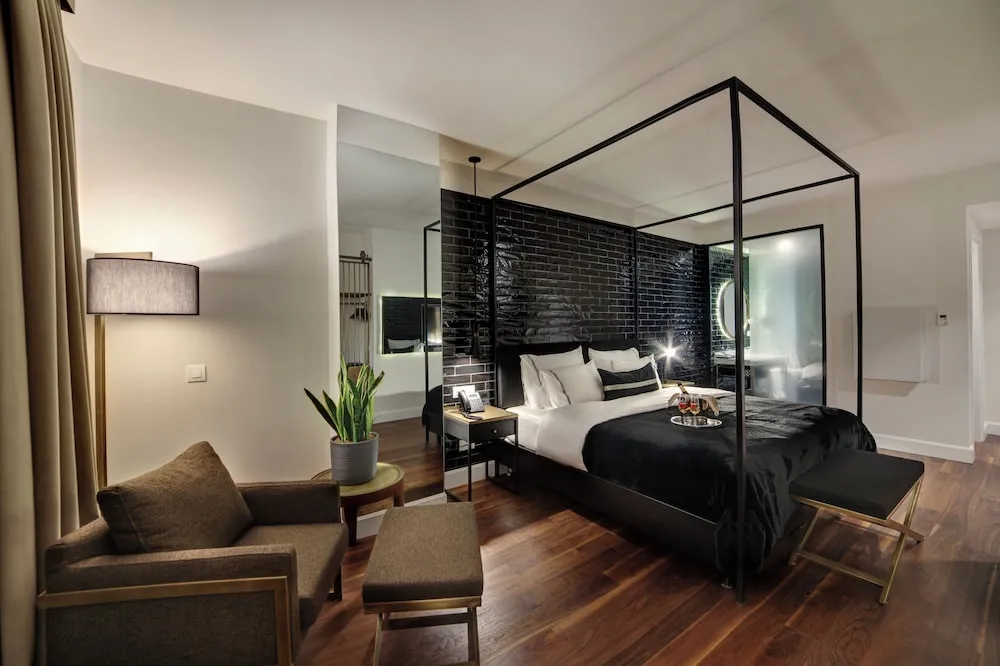 39 Kalamış Marina Hotel 3